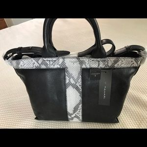 NWT T Tahari leather satchel/crossbody bag